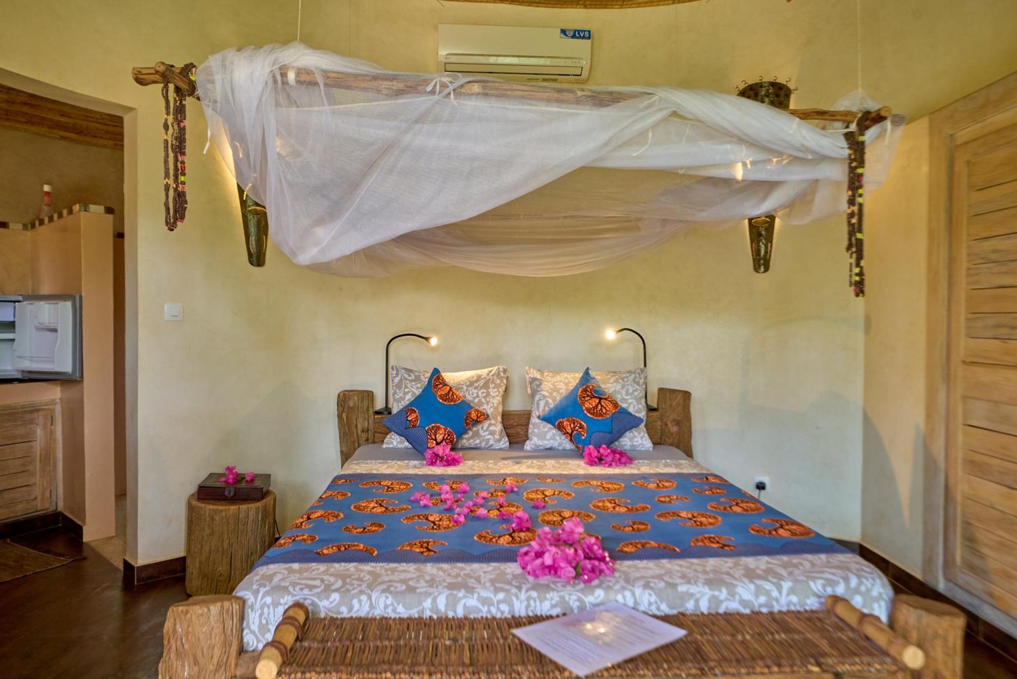 Keur Palmier Saly Hotel Exterior photo